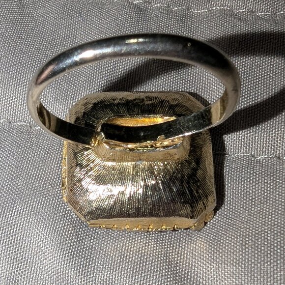 Size 8 Large Yellow Green Faceted Crystal Statement Ring 5222 - Picture 4 of 7